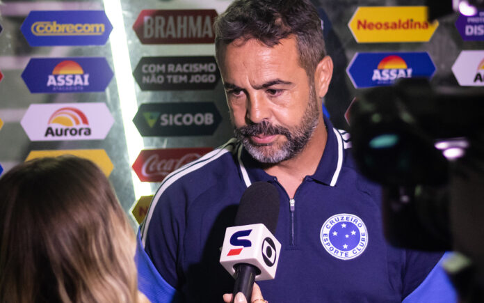 Artur Jorge, técnico do Cruzeiro (Foto: Gustavo Aleixo/Cruzeiro)