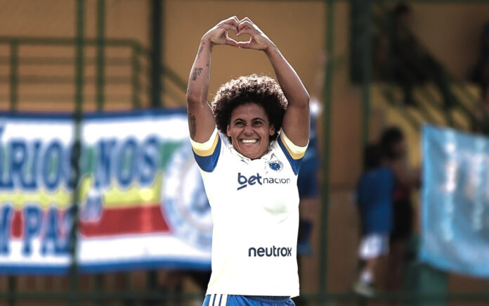 Vanessinha em jogo das Cabulosas na Arena Gregorão